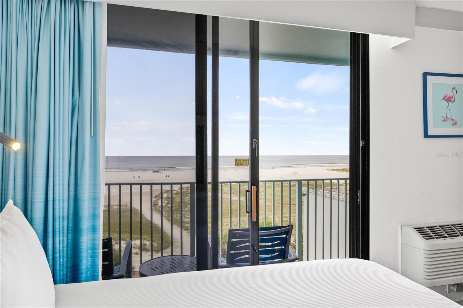 Image 50 of 56 For 10650 Gulf Boulevard 541