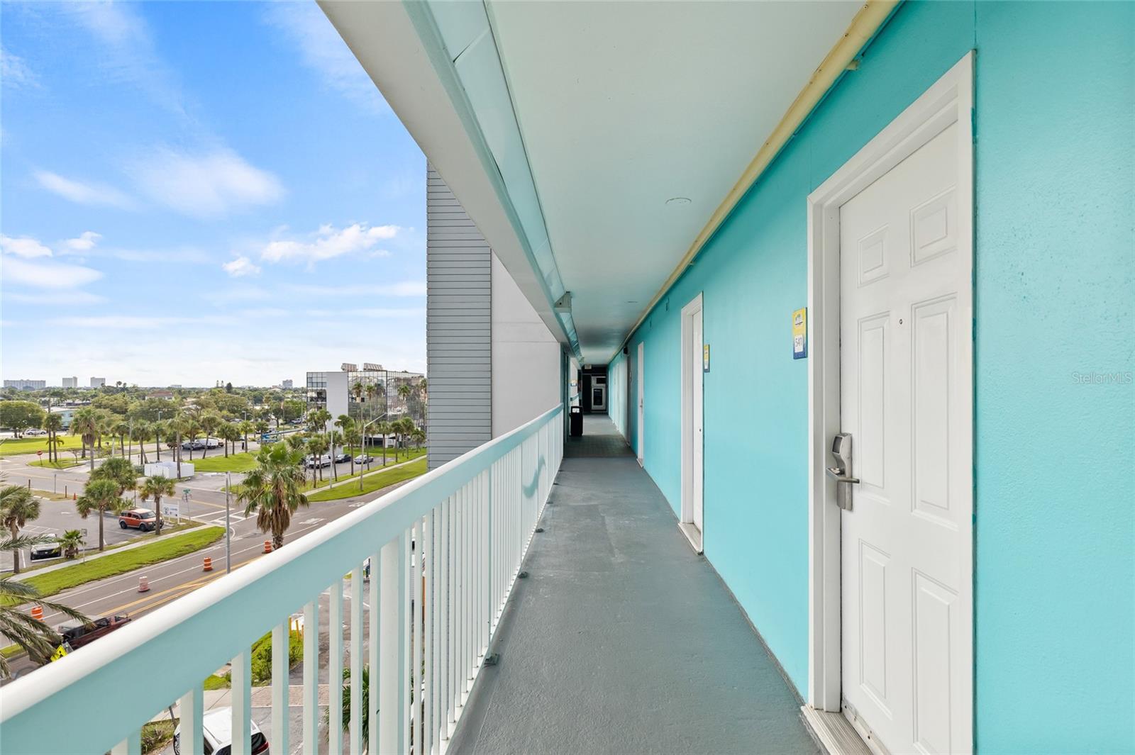 Image 53 of 56 For 10650 Gulf Boulevard 541