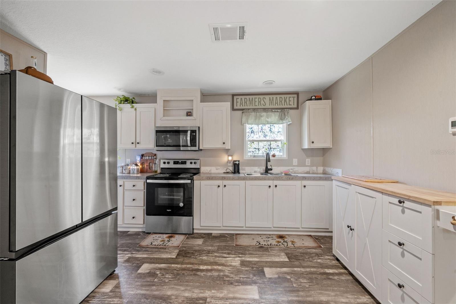 Image 10 of 33 For 18048 Evening Star Avenue