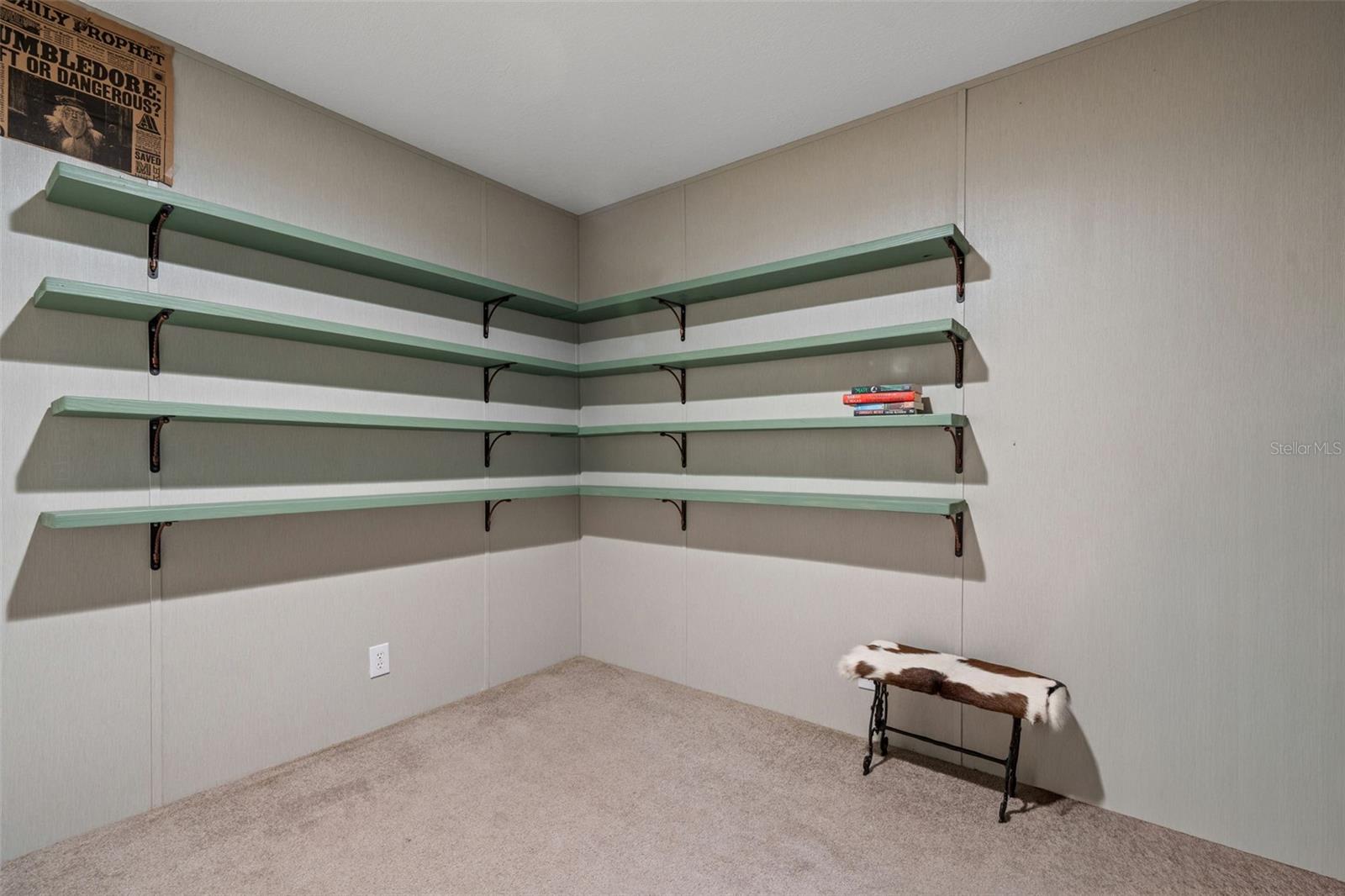 Image 21 of 33 For 18048 Evening Star Avenue