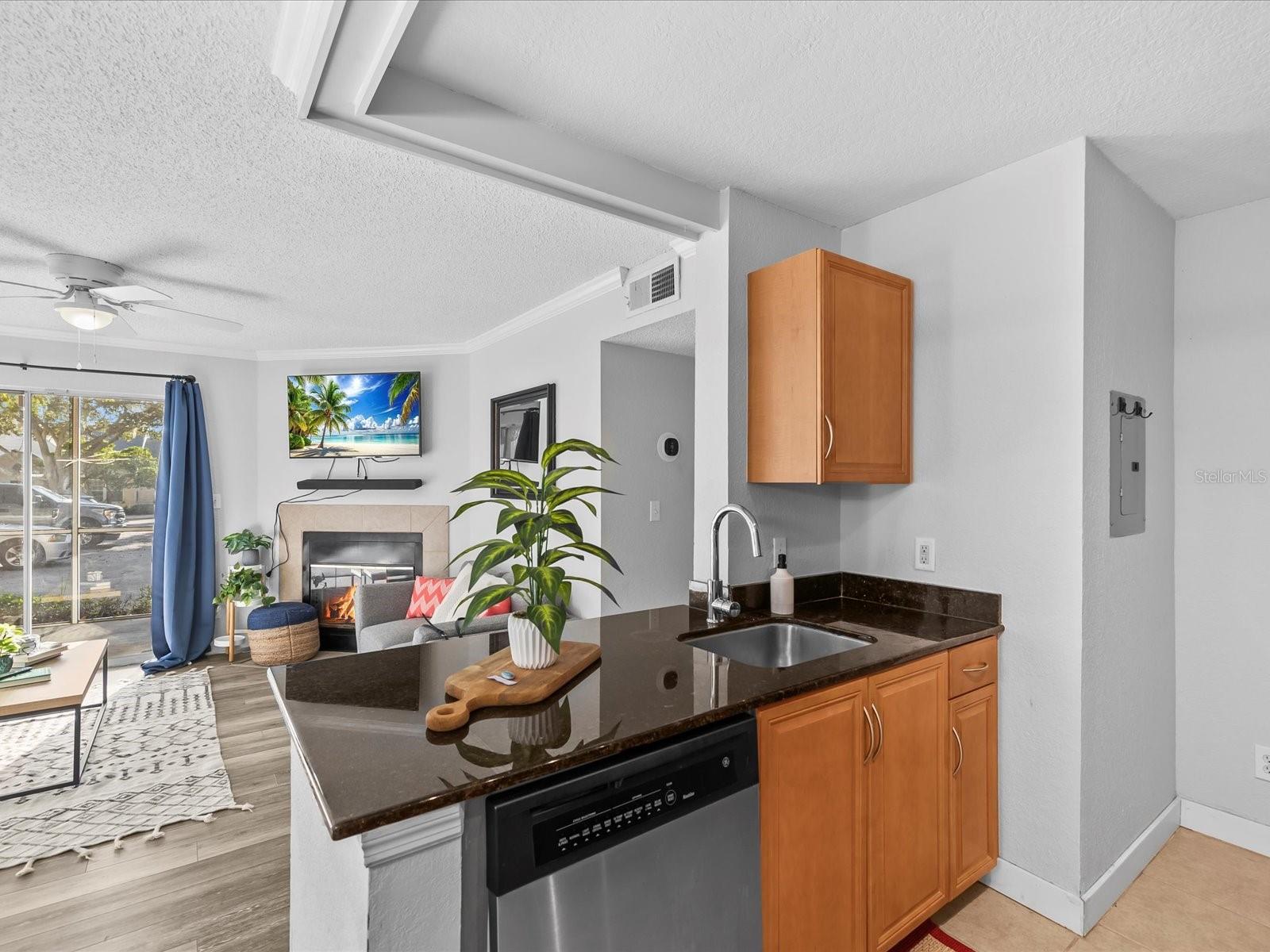 Image 14 of 52 For 3321 Haviland Court 104