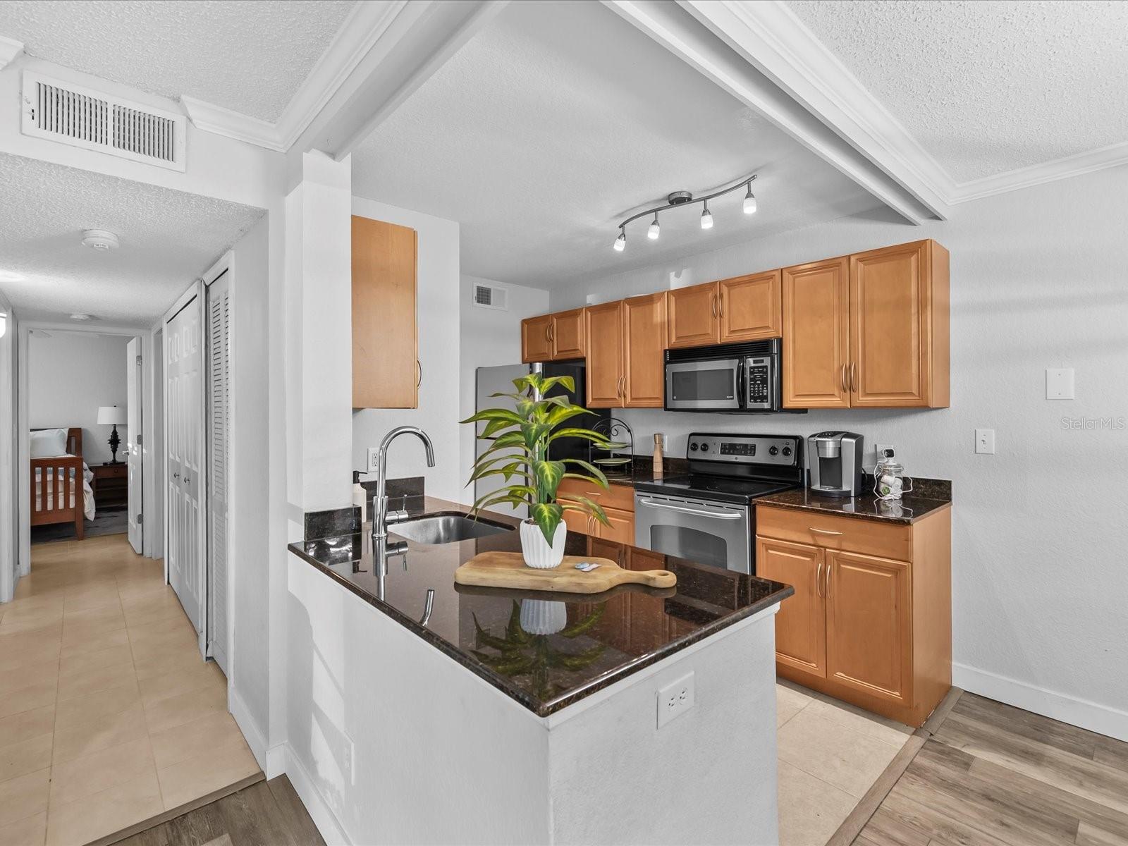 Image 17 of 52 For 3321 Haviland Court 104