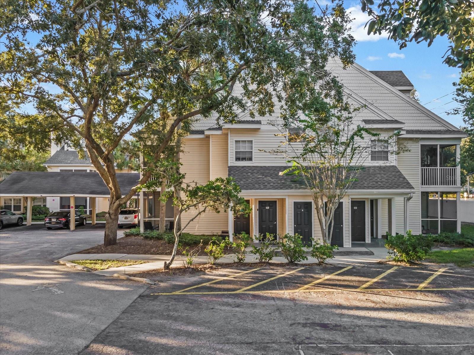 Image 4 of 52 For 3321 Haviland Court 104