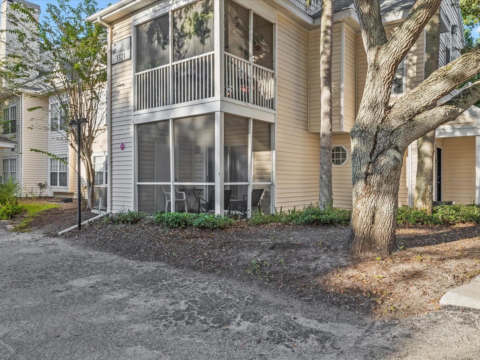 Image 40 of 52 For 3321 Haviland Court 104