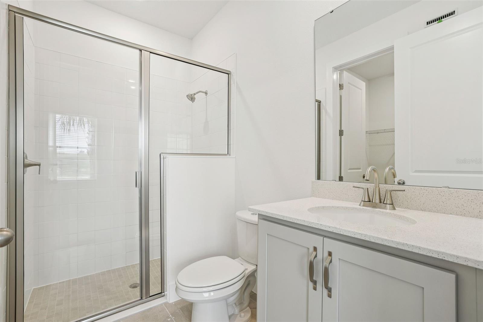 Image 11 of 39 For 15429 Hamlin Park Drive