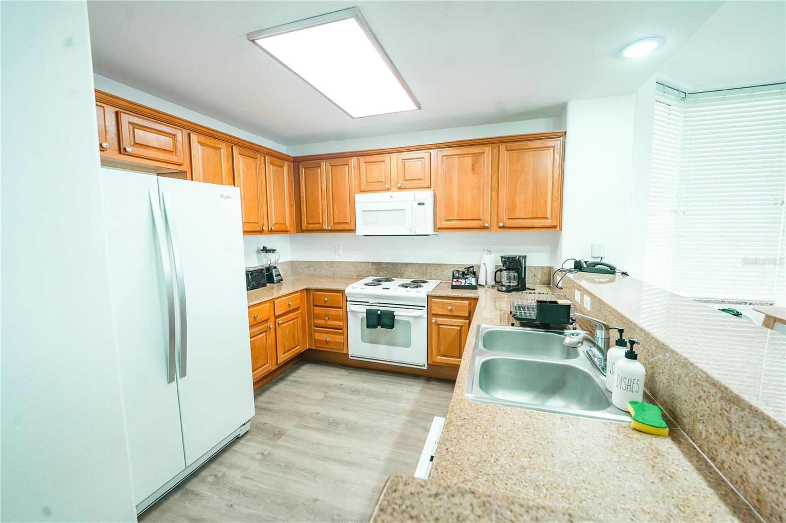 Image 21 of 34 For 13415 Blue Heron Beach Drive 1101