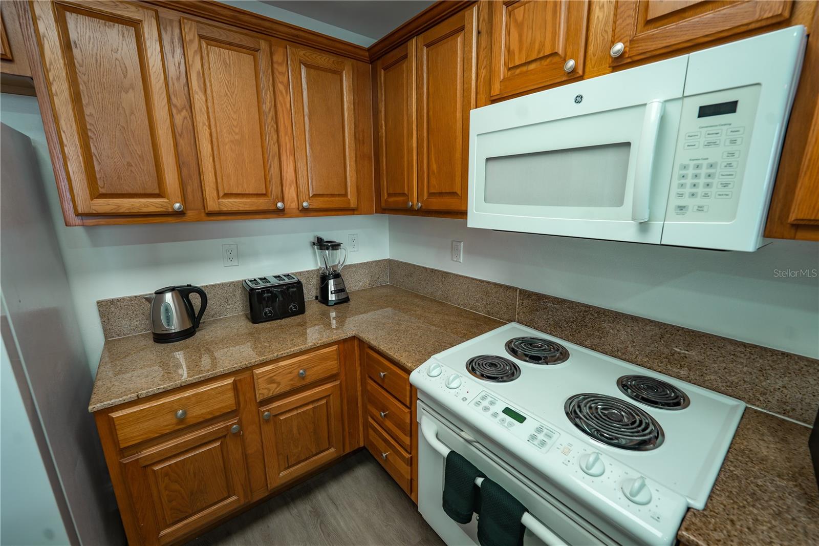 Image 24 of 34 For 13415 Blue Heron Beach Drive 1101