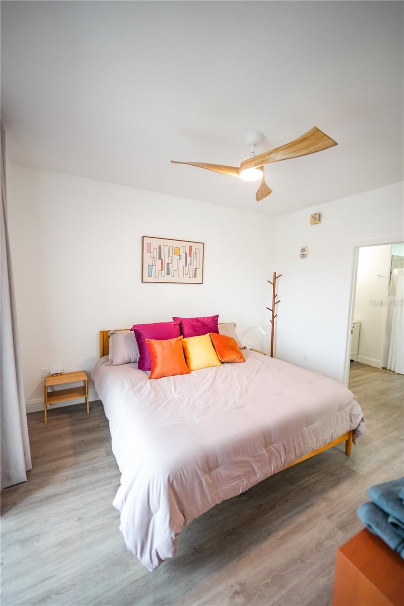 Image 5 of 34 For 13415 Blue Heron Beach Drive 1101