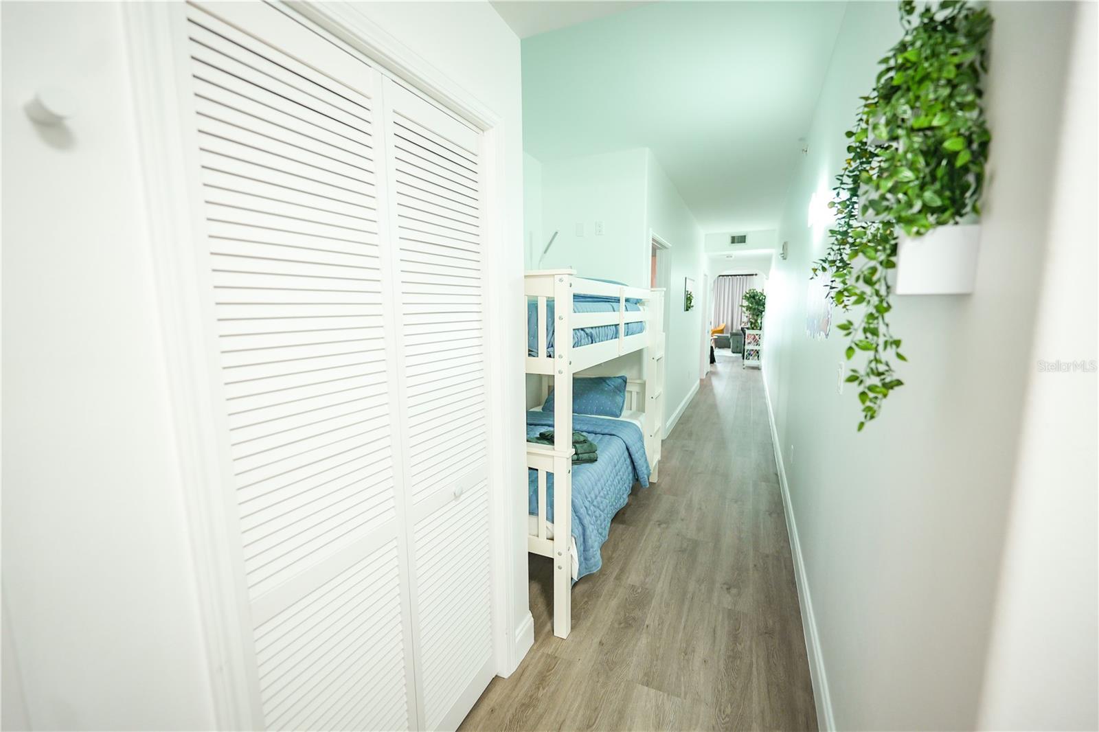 Image 7 of 34 For 13415 Blue Heron Beach Drive 1101