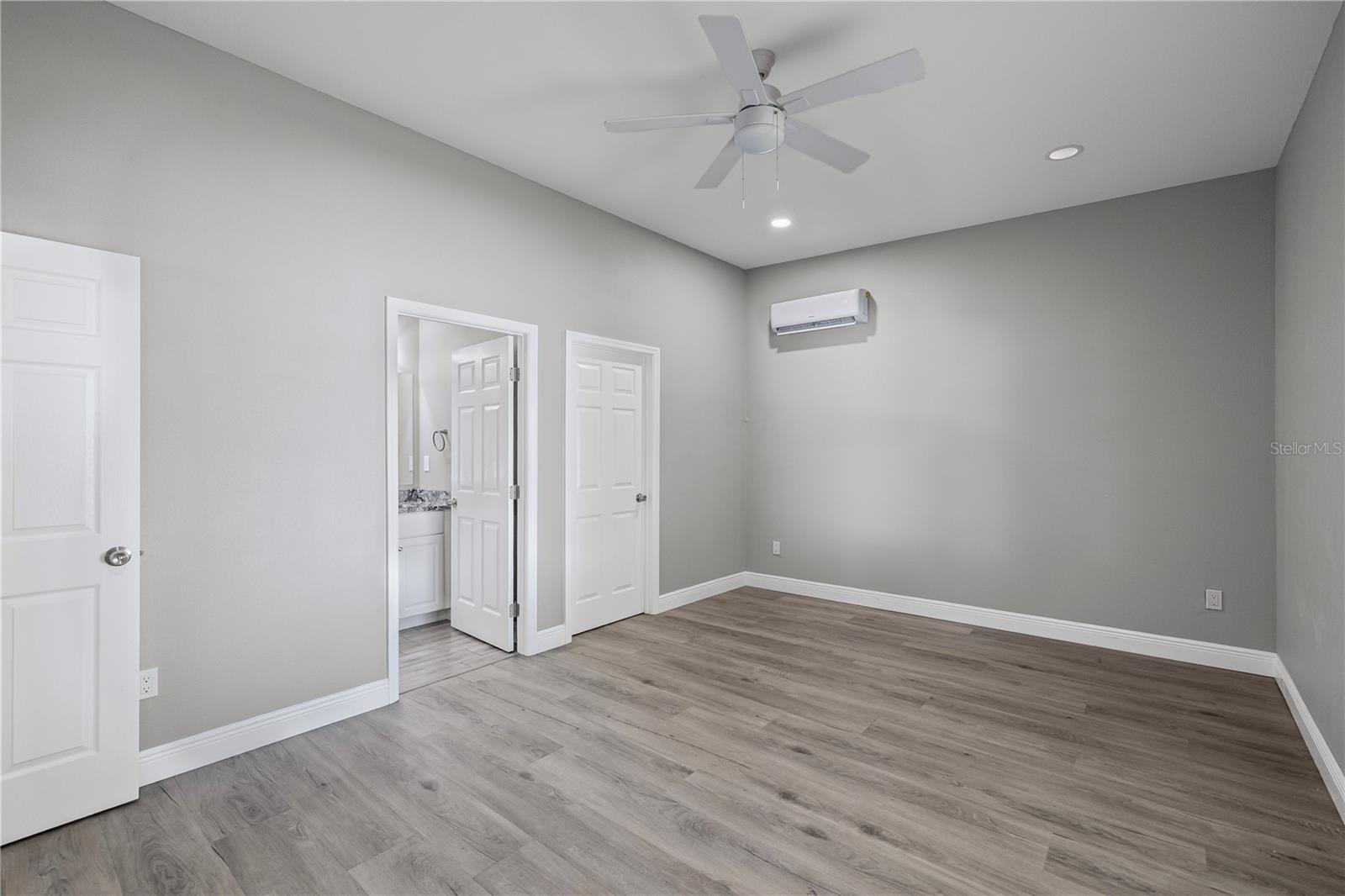 Image 12 of 37 For 5046 99th Way N