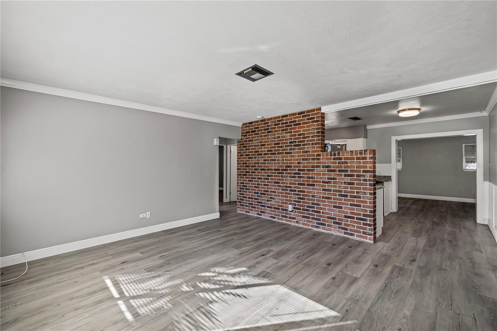 Image 3 of 37 For 5046 99th Way N