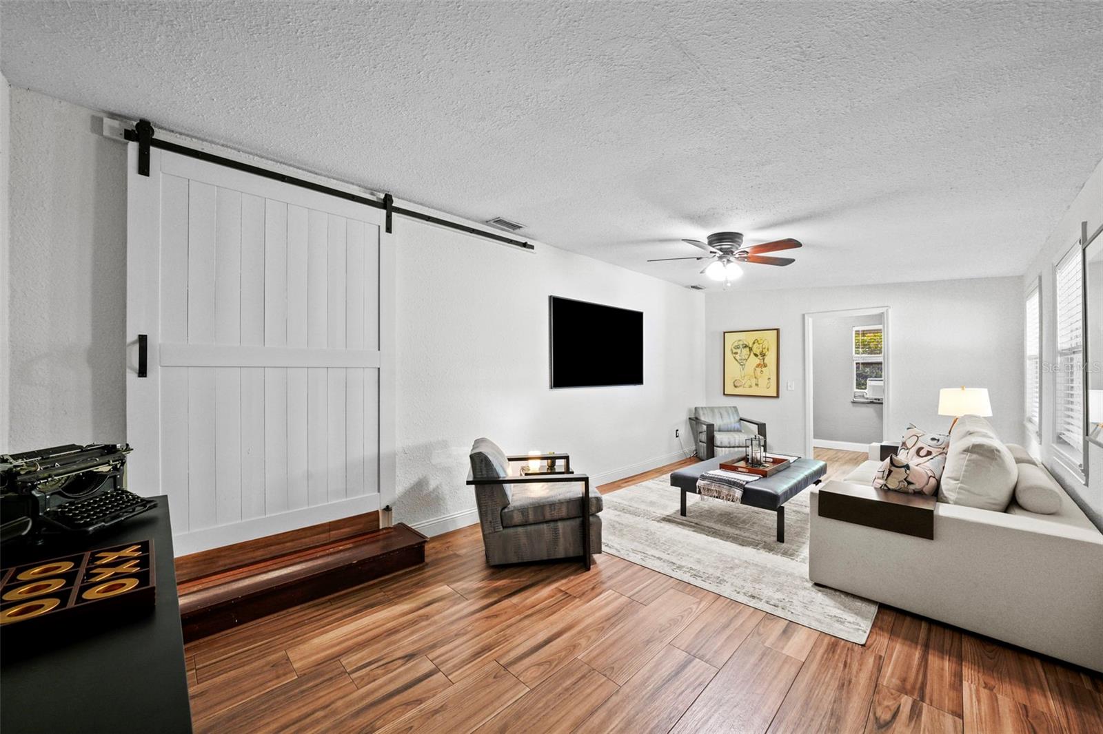 Image 14 of 36 For 2519 Emma Circle