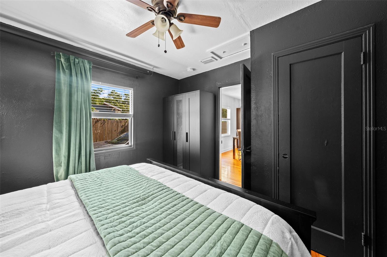 Image 25 of 36 For 2519 Emma Circle