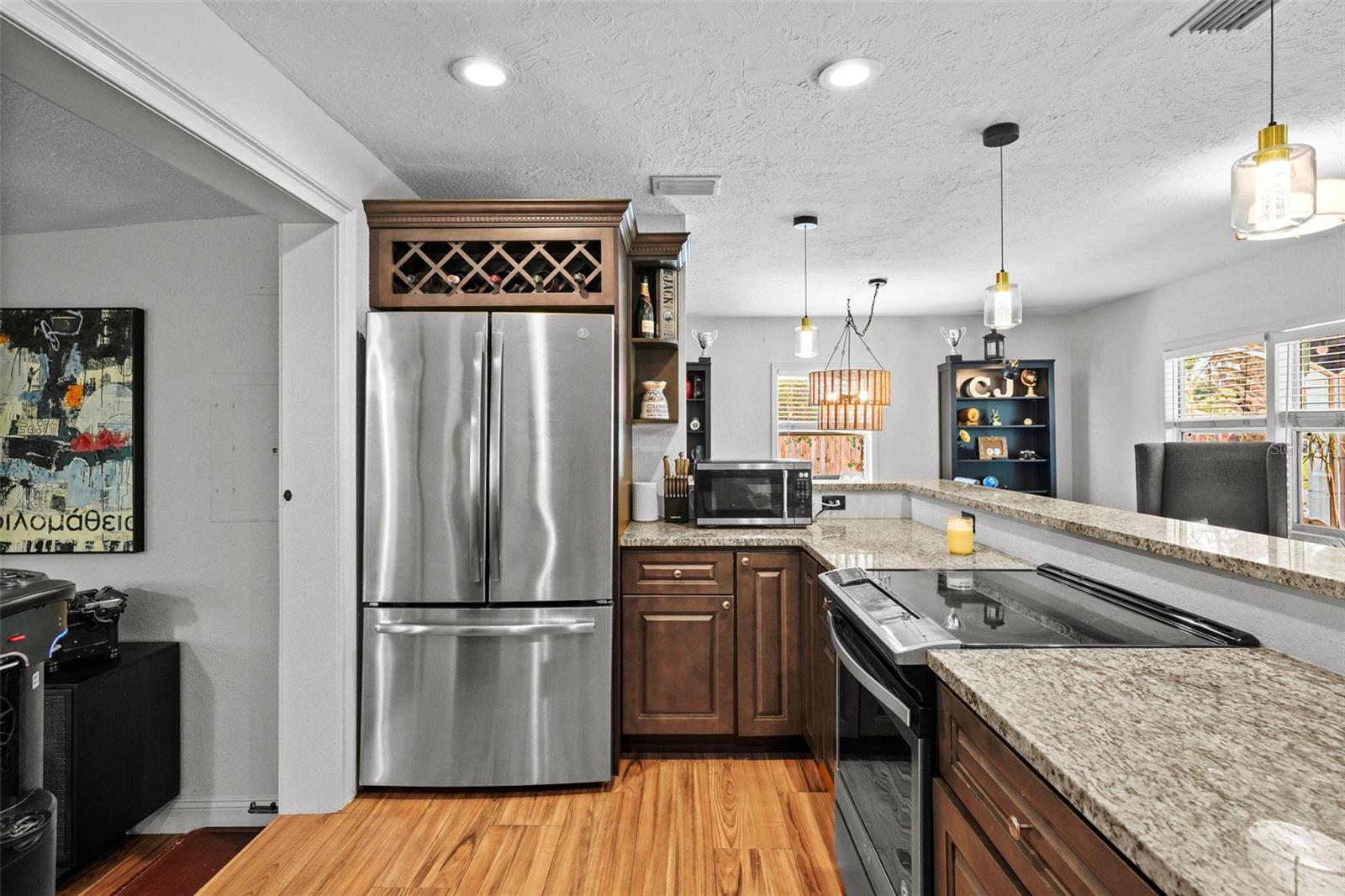 Image 5 of 36 For 2519 Emma Circle