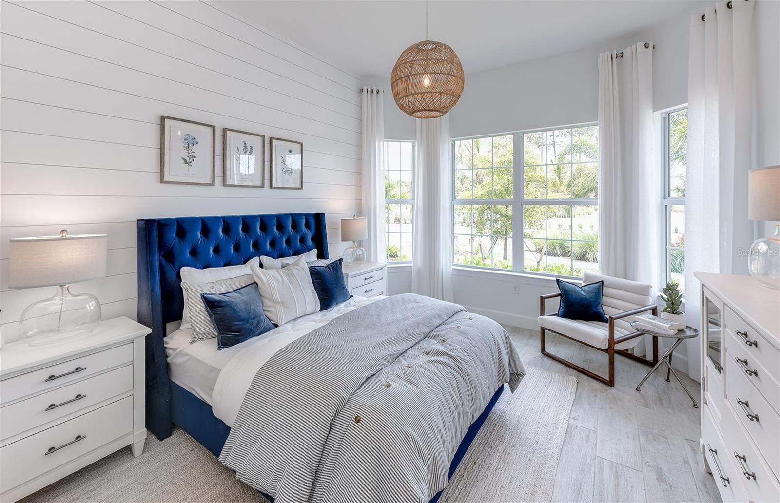 Image 14 of 28 For 26624 Bering Drive