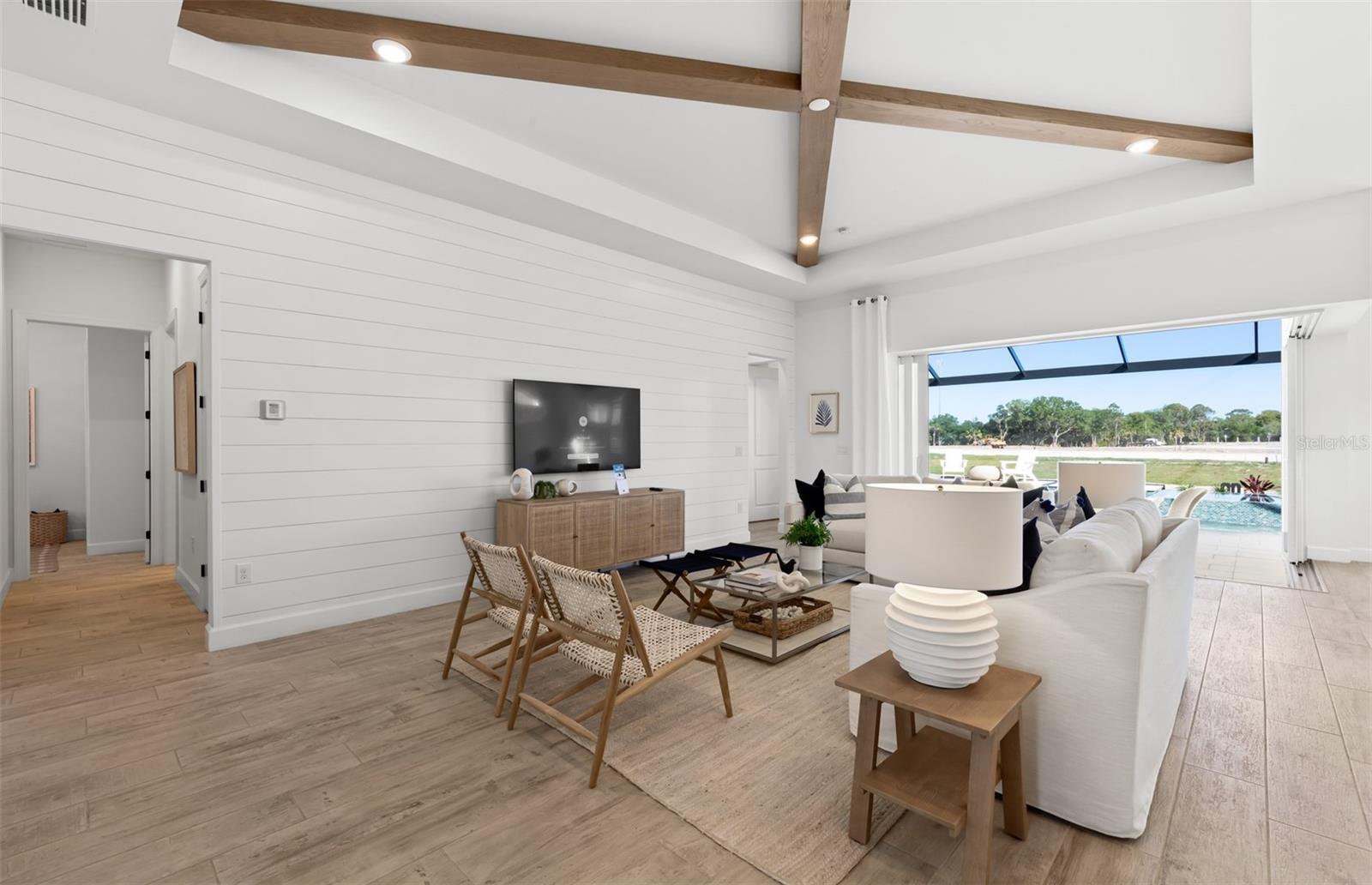 Image 7 of 28 For 26624 Bering Drive