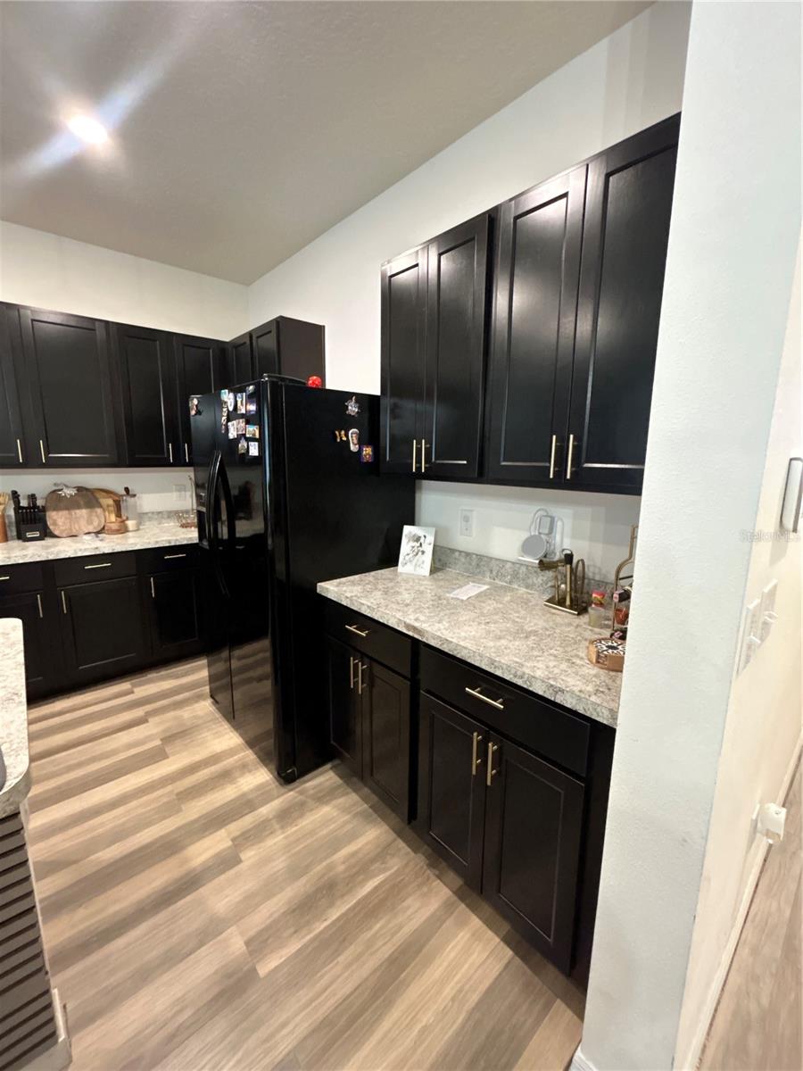 Image 6 of 16 For 714 Barclay Wood Drive