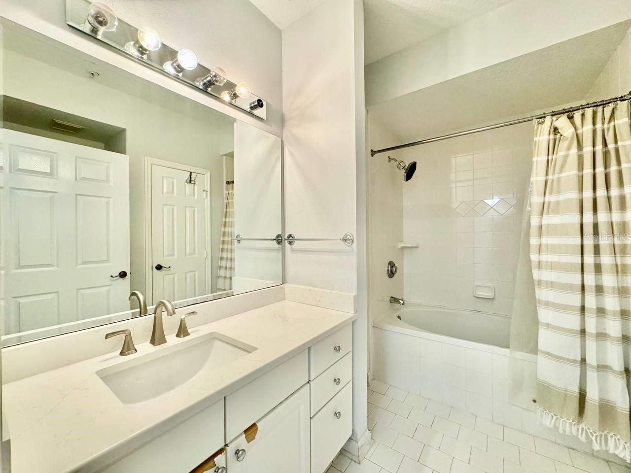 Image 19 of 33 For 800 Dakota Avenue 218