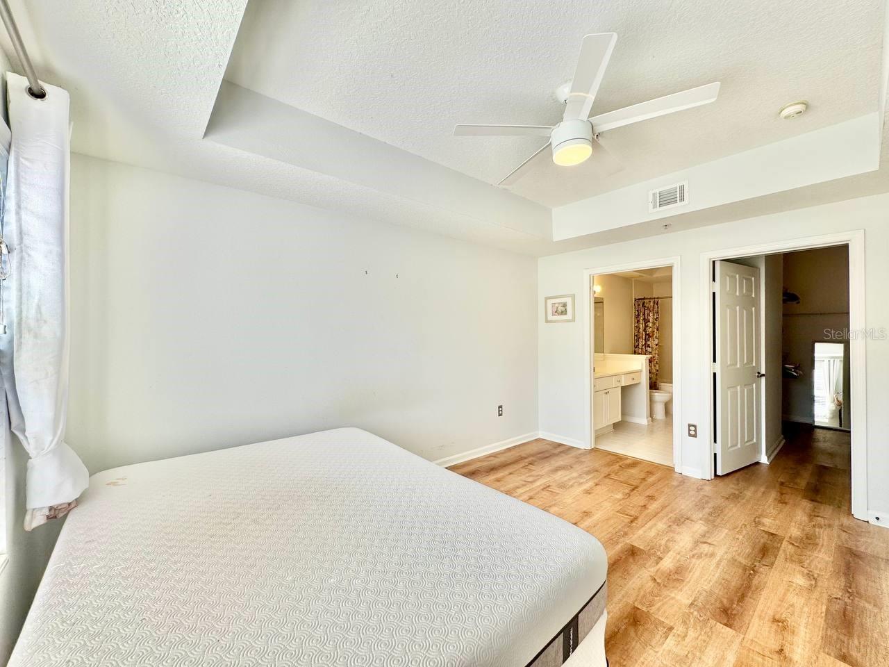 Image 23 of 33 For 800 Dakota Avenue 218