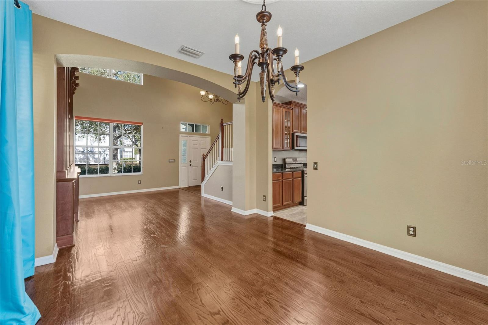 Image 7 of 37 For 7310 Brightwater Oaks Drive