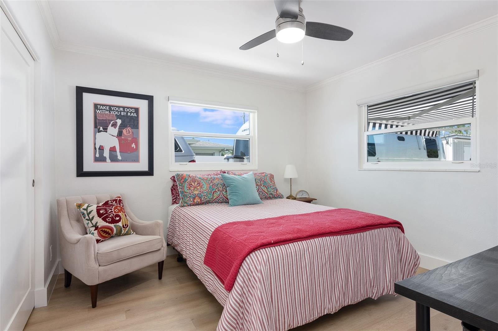 Image 18 of 33 For 715 44th Avenue Ne