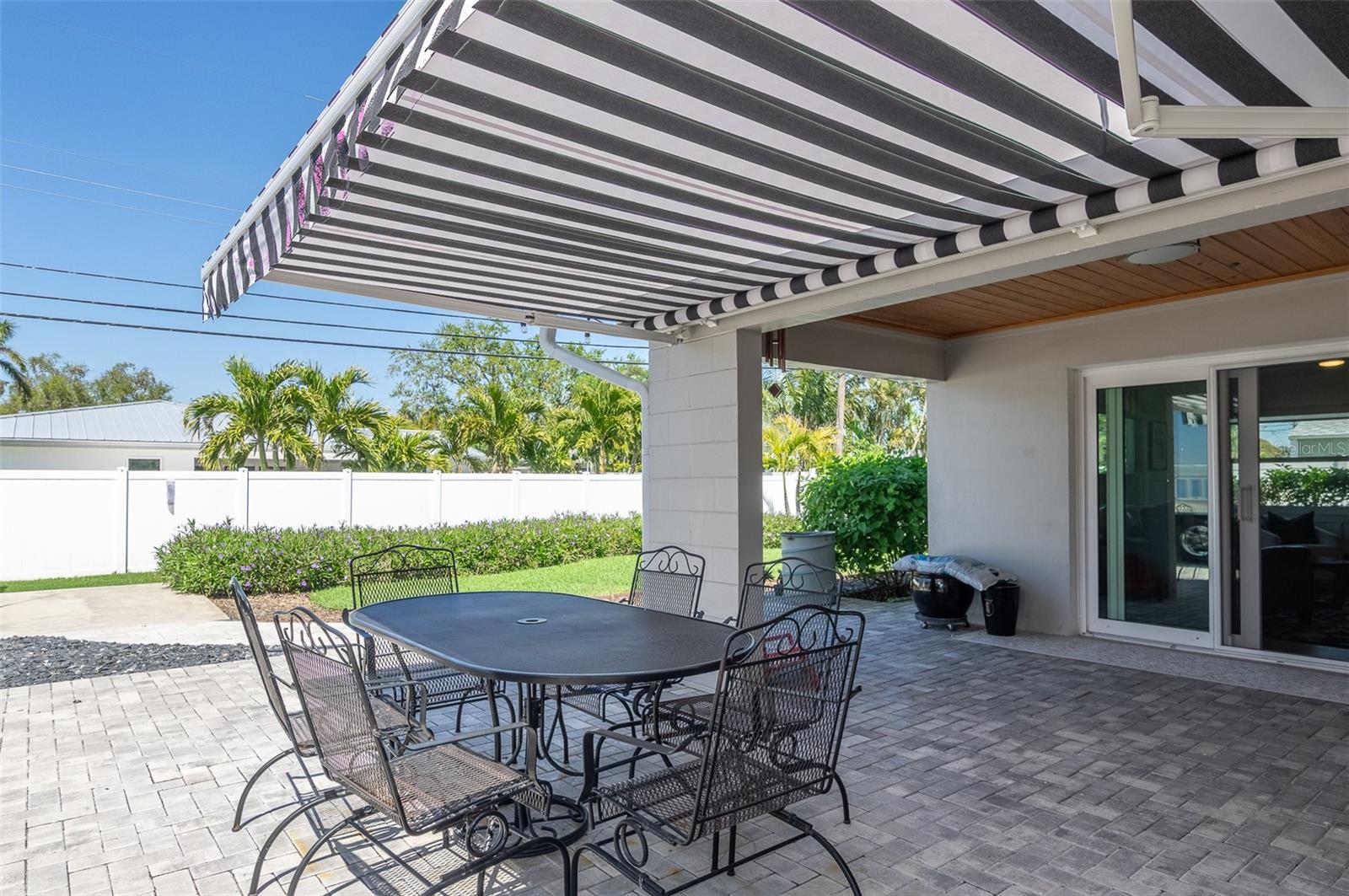 Image 25 of 33 For 715 44th Avenue Ne