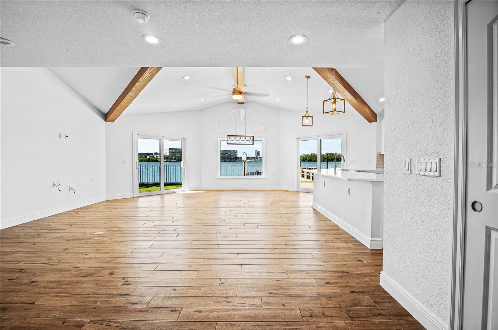 Listing photo id 0 for 1491 Sea Gull Drive S