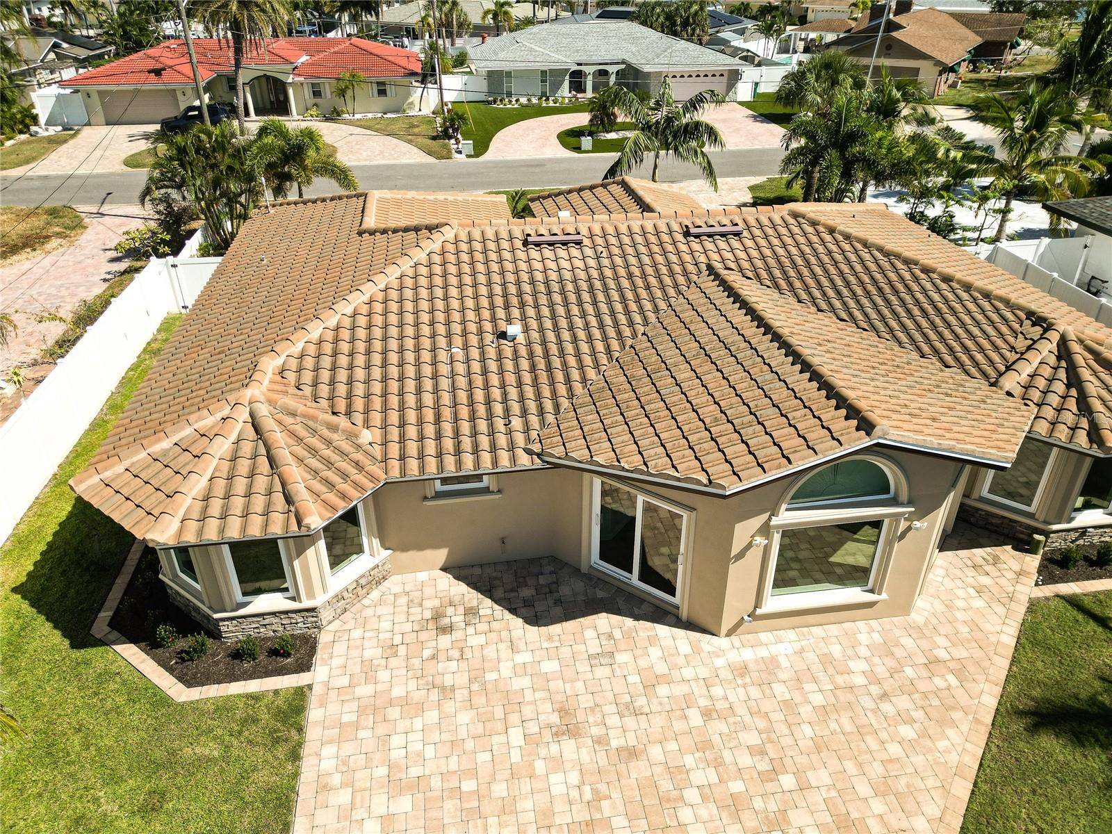 Listing photo id 22 for 1491 Sea Gull Drive S