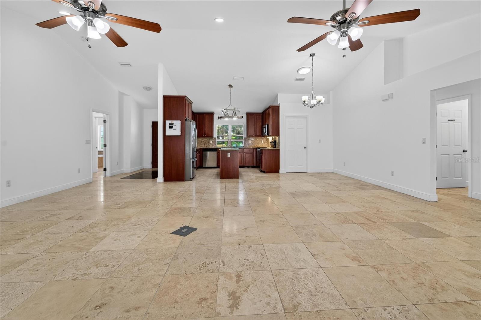 Image 17 of 74 For 16370 84th Terrace