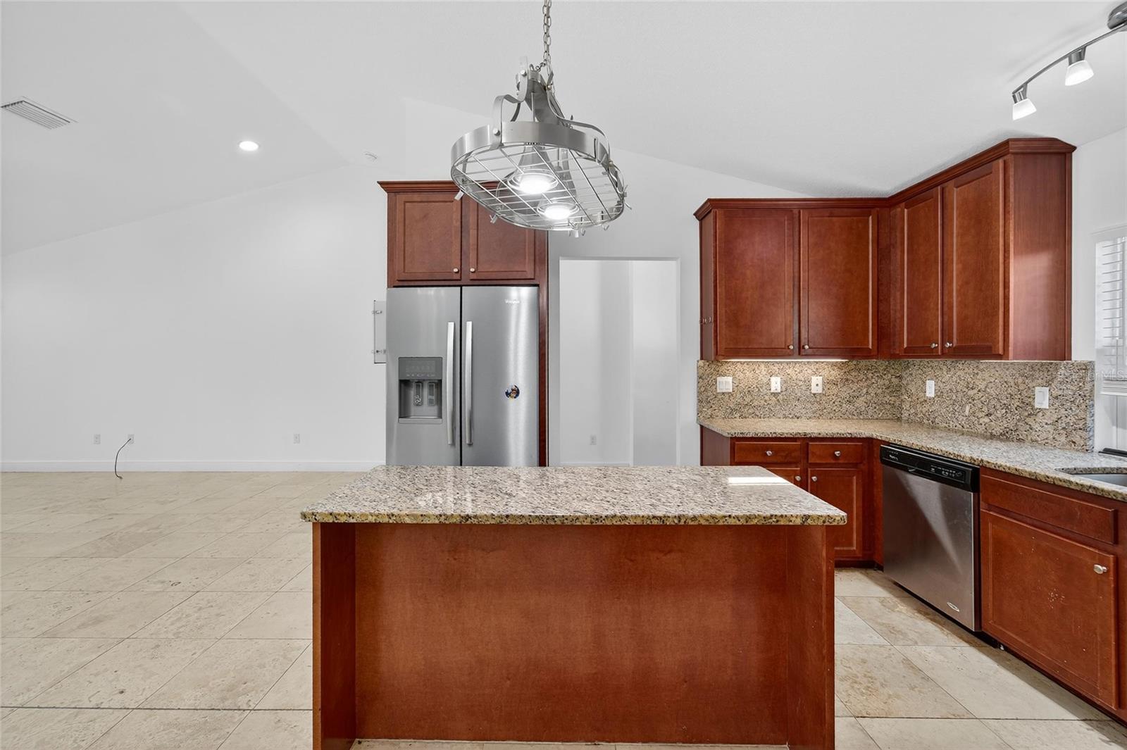 Image 27 of 74 For 16370 84th Terrace