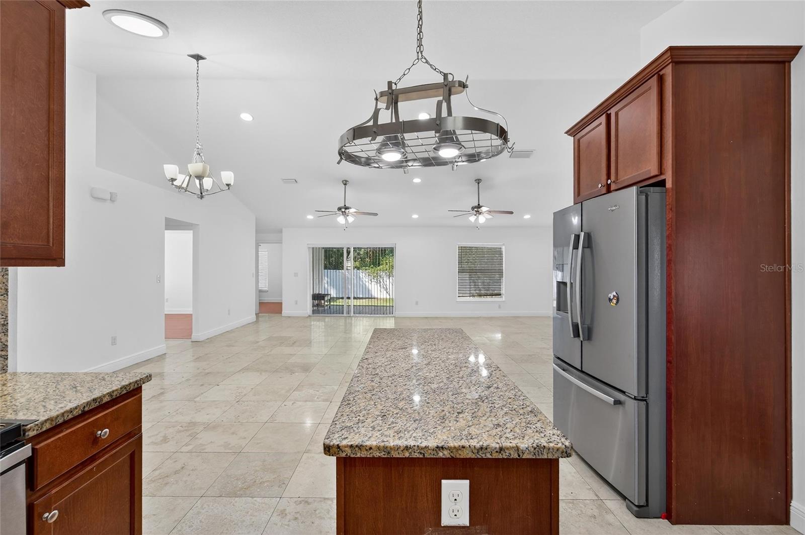 Image 28 of 74 For 16370 84th Terrace