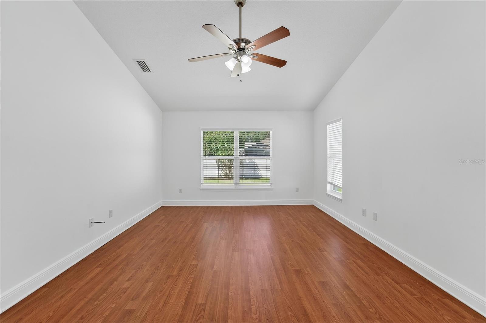 Image 32 of 74 For 16370 84th Terrace