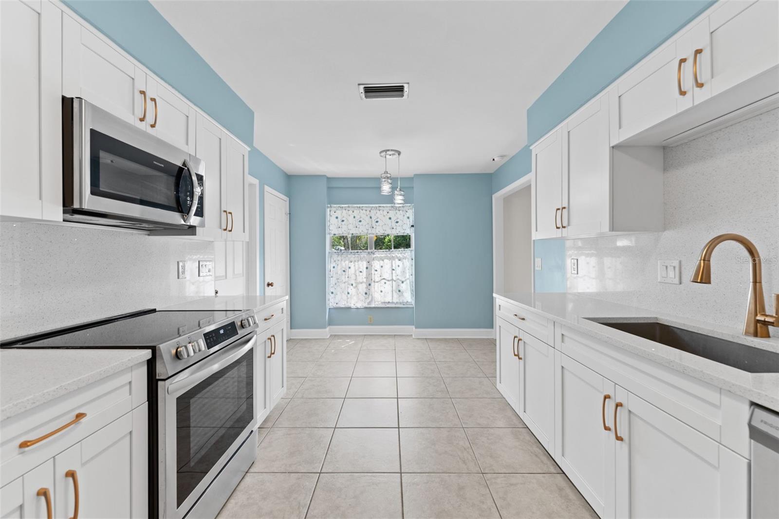 Image 16 of 40 For 1908 Village Avenue