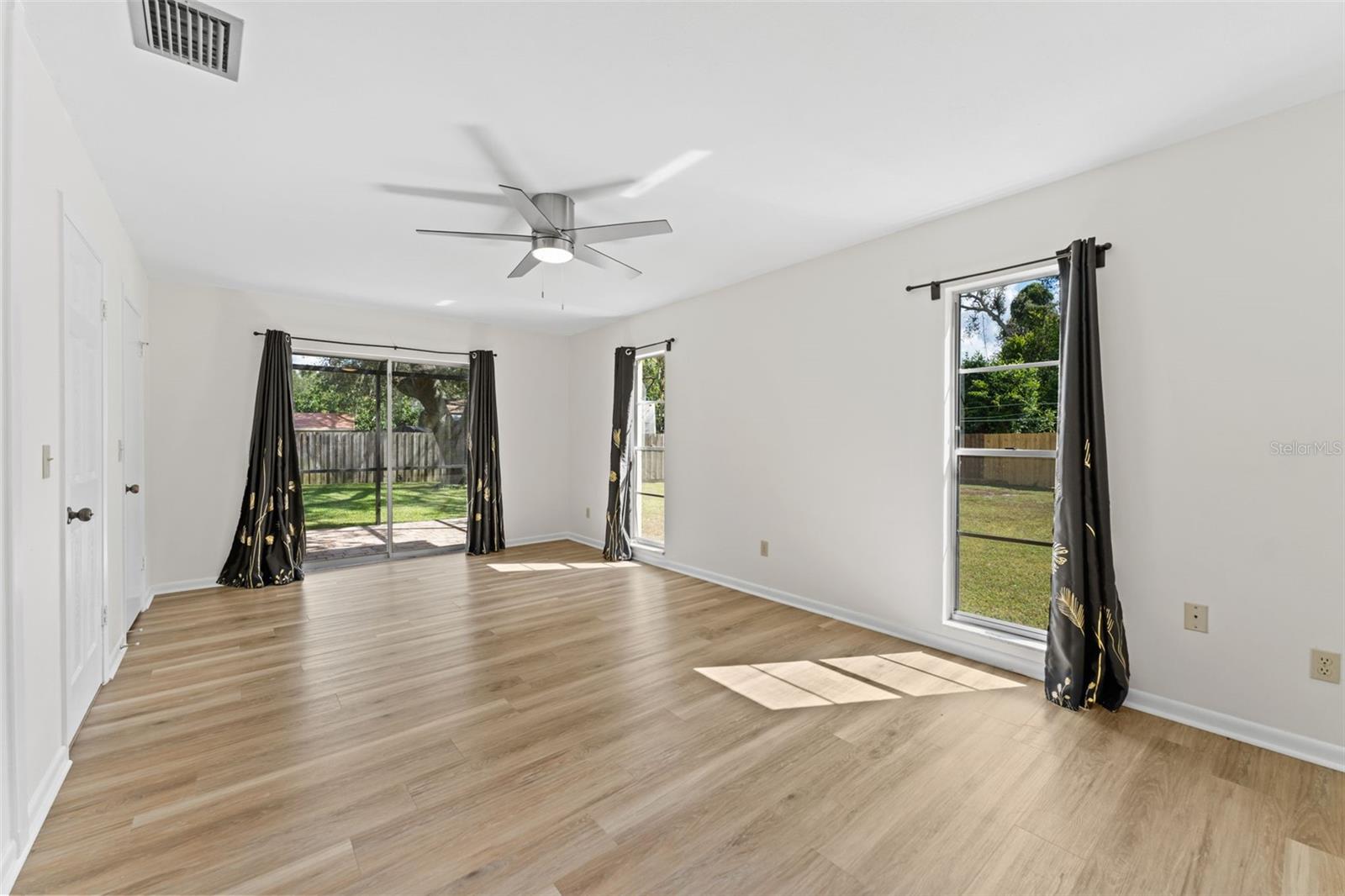 Image 24 of 40 For 1908 Village Avenue