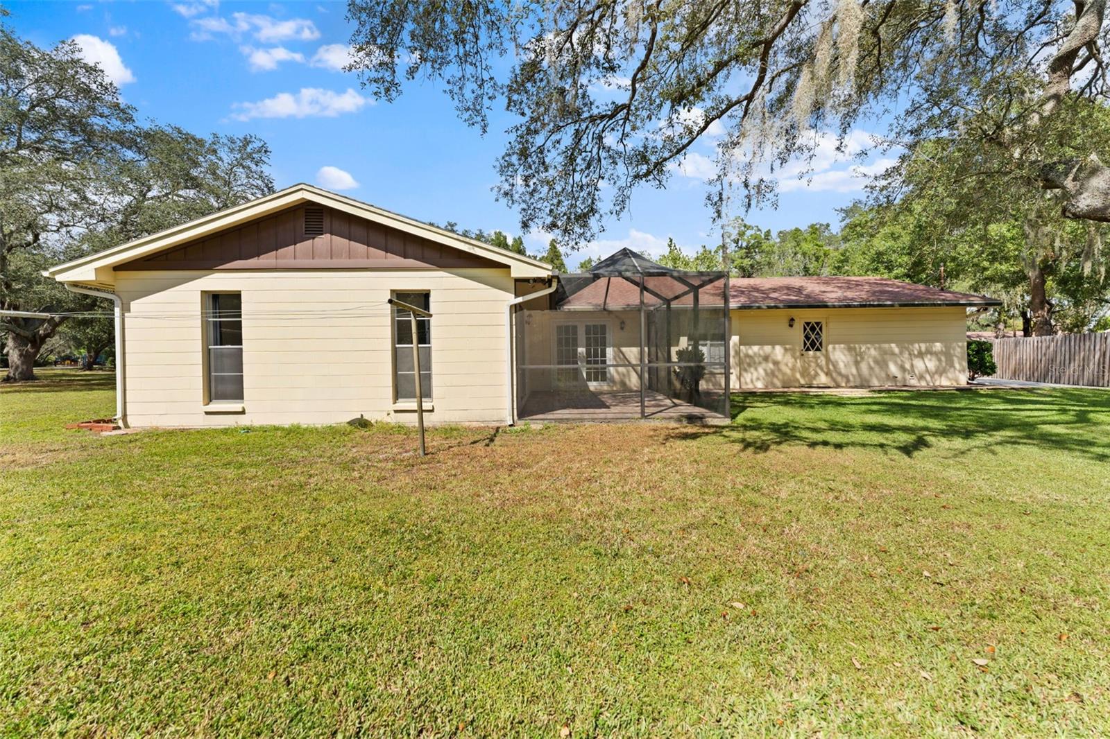 Image 31 of 40 For 1908 Village Avenue