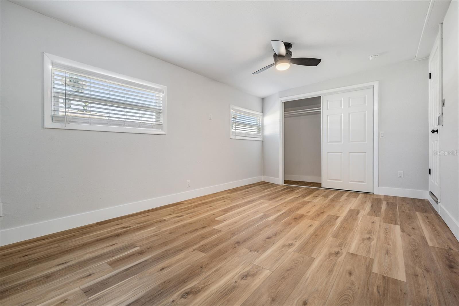 Image 18 of 28 For 1819 Grand Boulevard