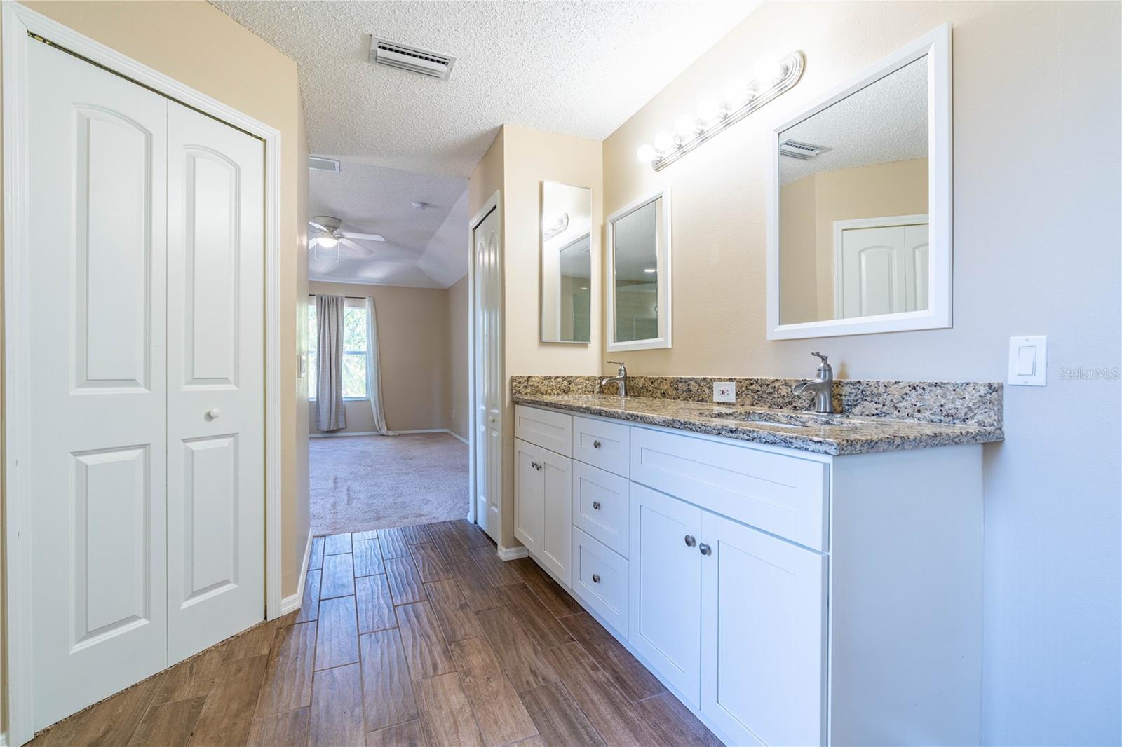 Image 39 of 58 For 504 Valencia Park Drive