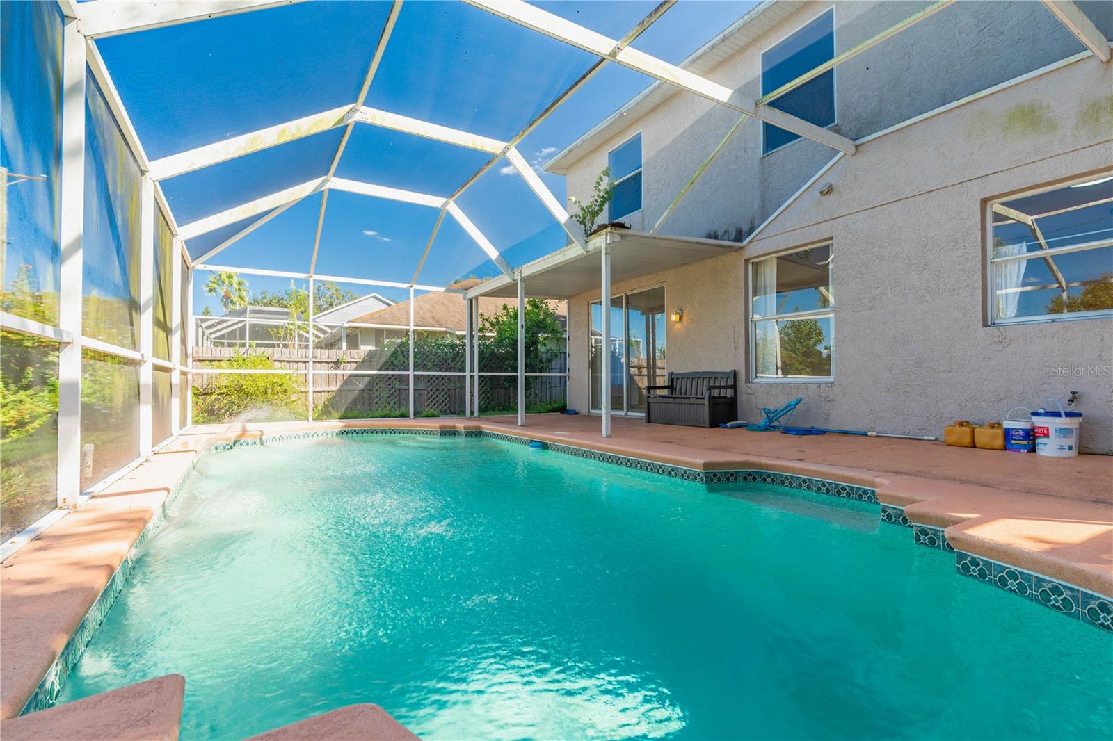 Image 4 of 58 For 504 Valencia Park Drive