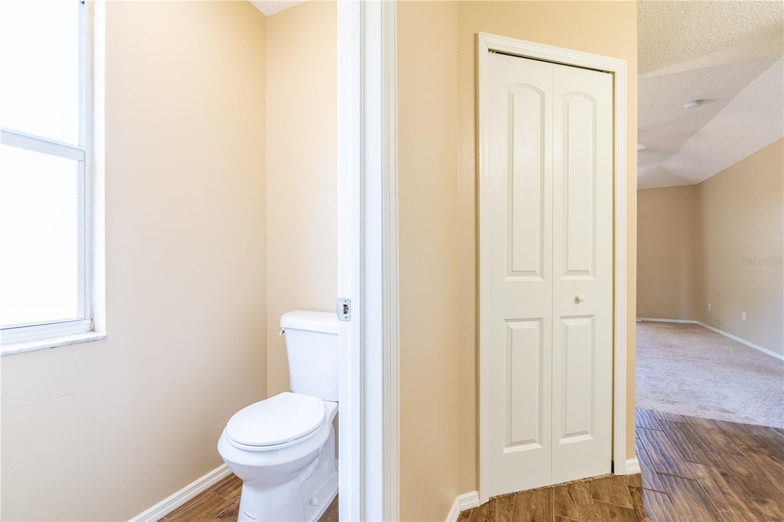 Image 41 of 58 For 504 Valencia Park Drive