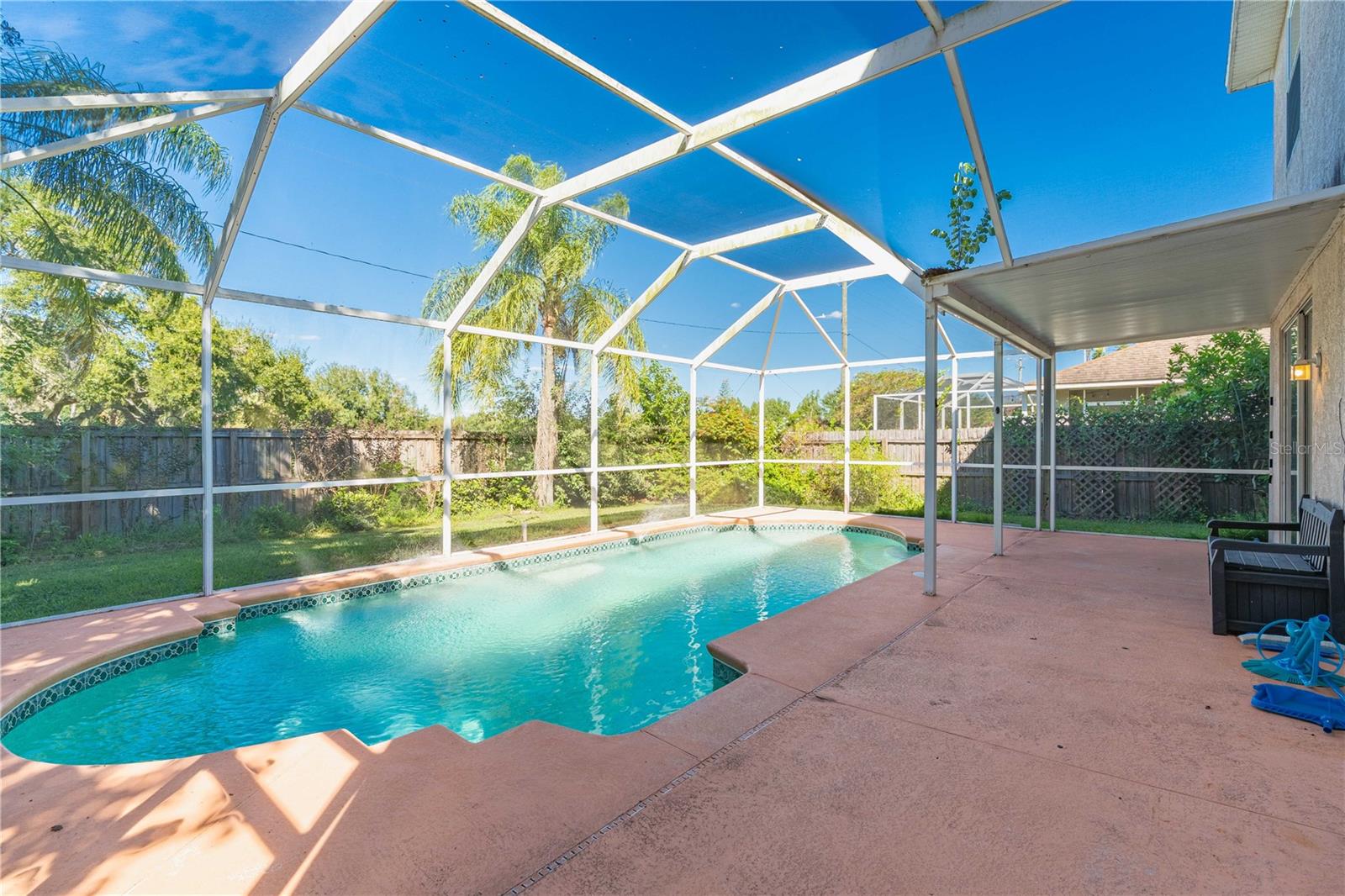 Image 5 of 58 For 504 Valencia Park Drive