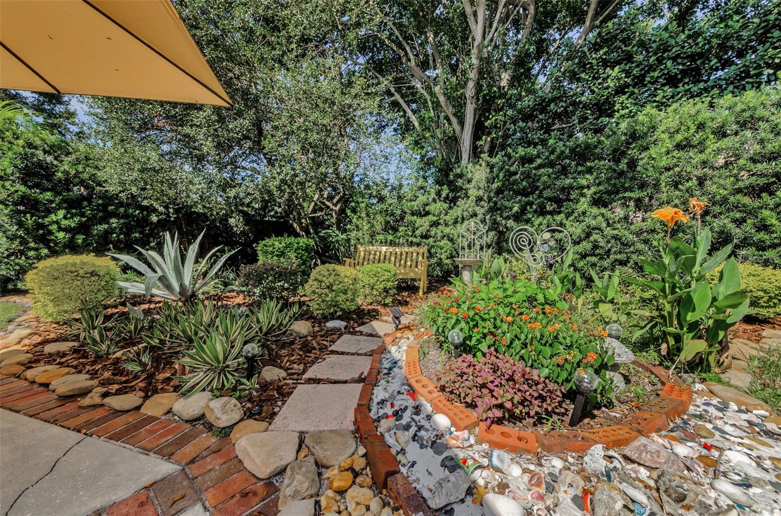 Image 16 of 82 For 3569 Ermine Path