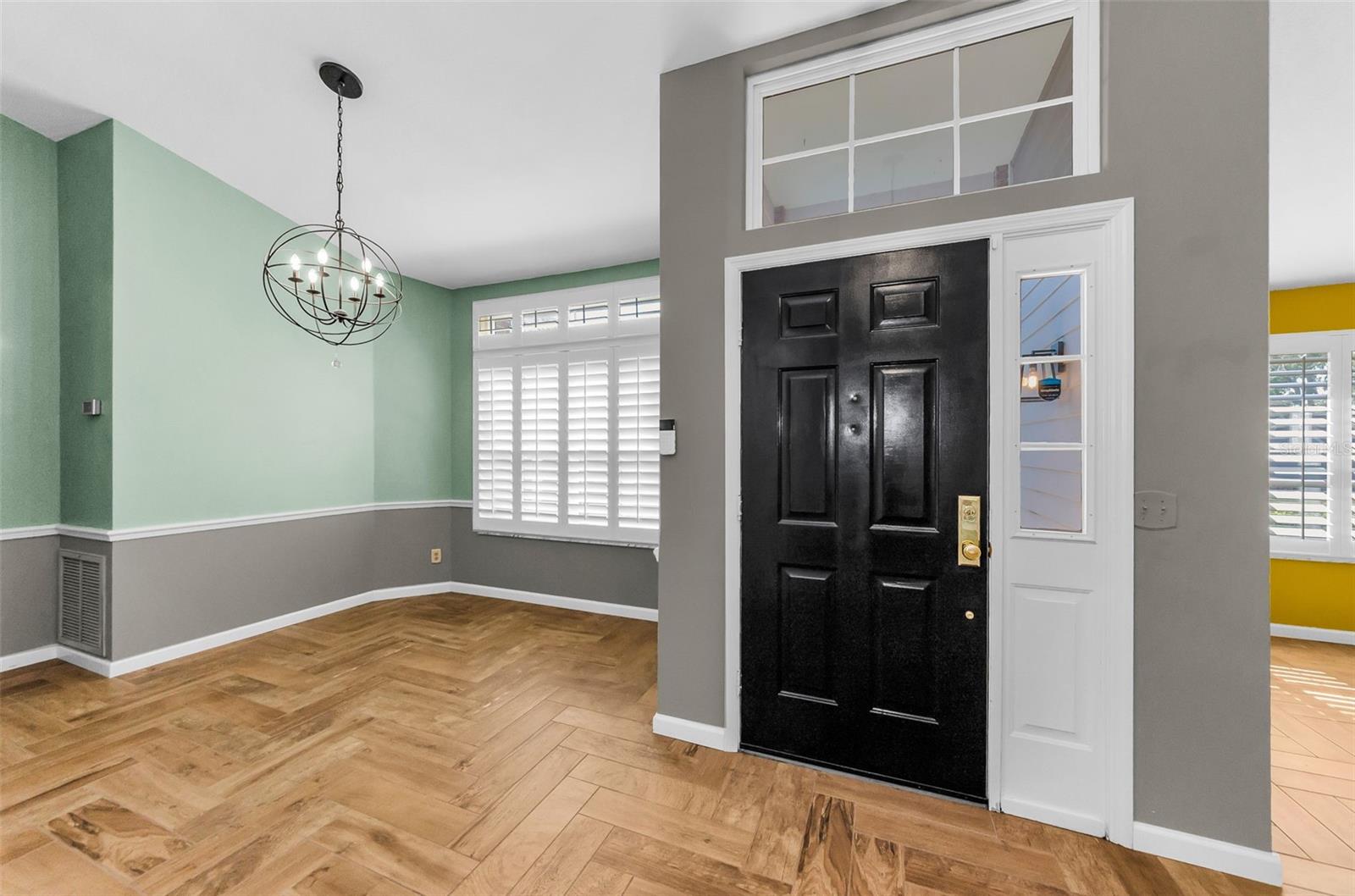 Image 30 of 82 For 3569 Ermine Path