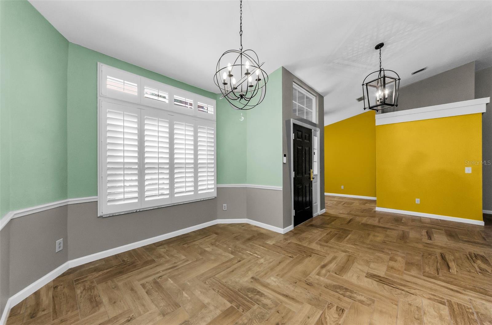 Image 31 of 82 For 3569 Ermine Path