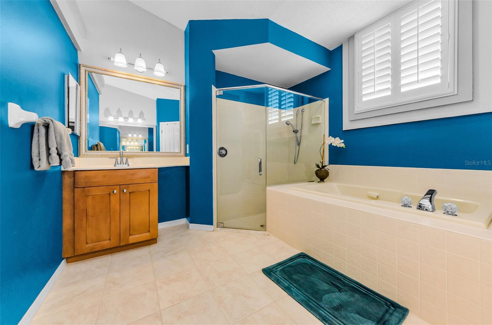 Image 53 of 82 For 3569 Ermine Path