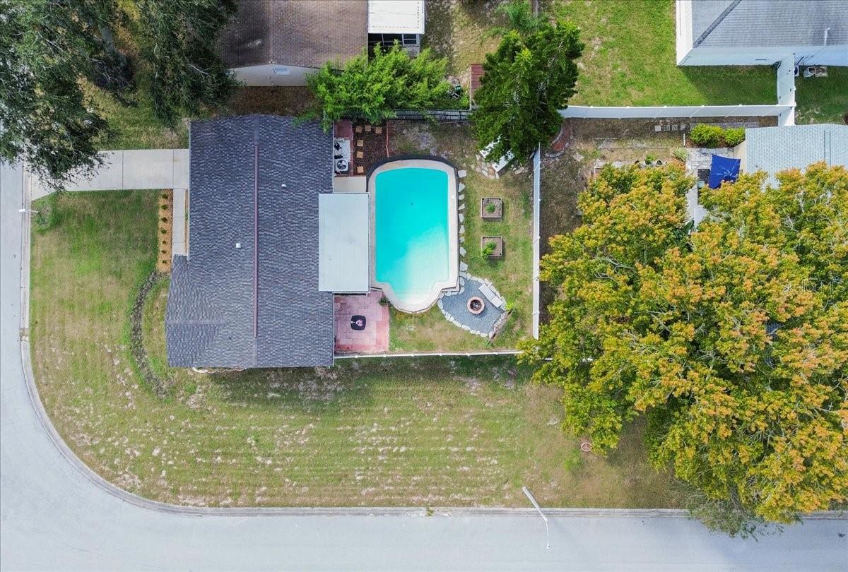 Image 23 of 25 For 861 Karen Street