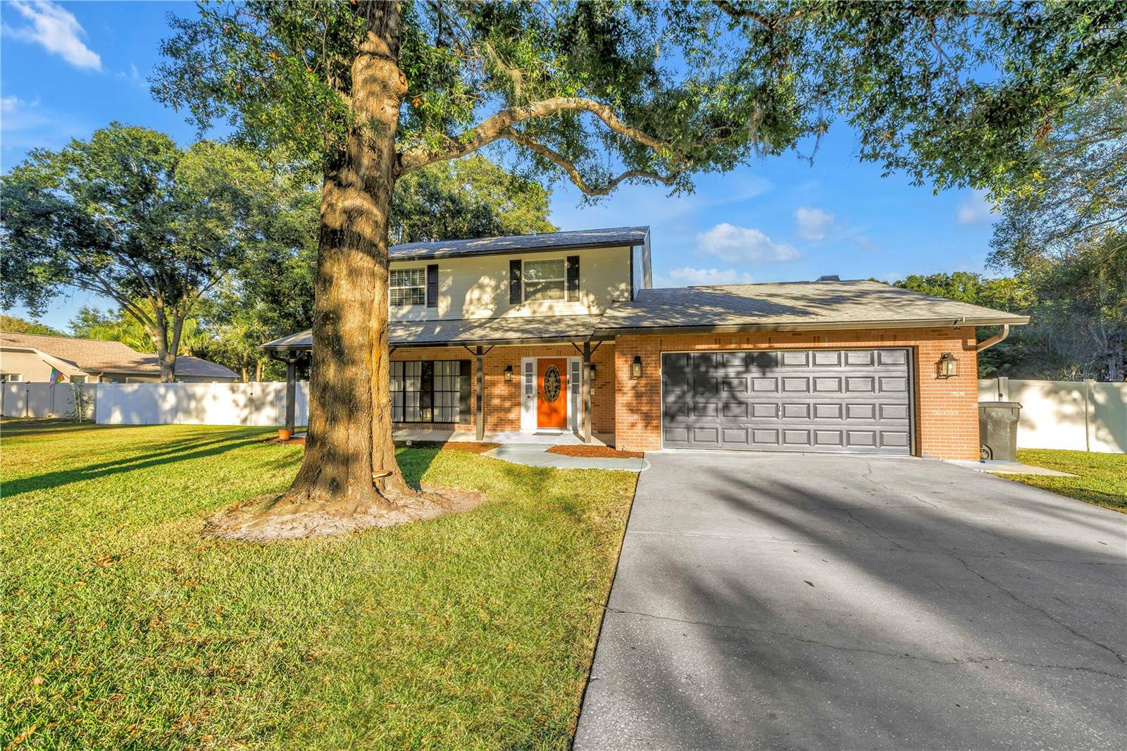 Image 44 of 47 For 18009 Lindawoods Street