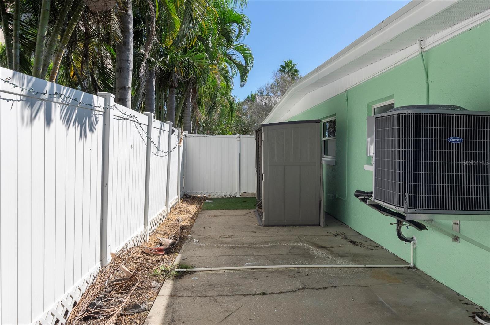 Image 18 of 23 For 304 Madeira Avenue 300