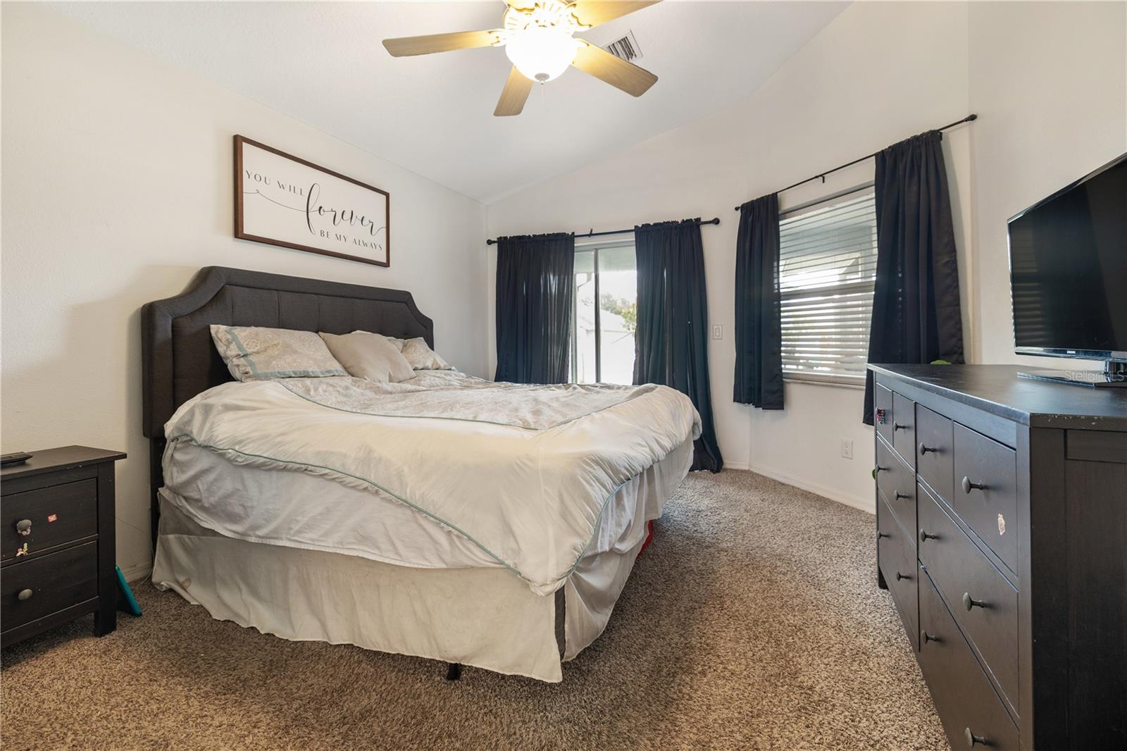 Image 21 of 36 For 4704 Canterbury Drive