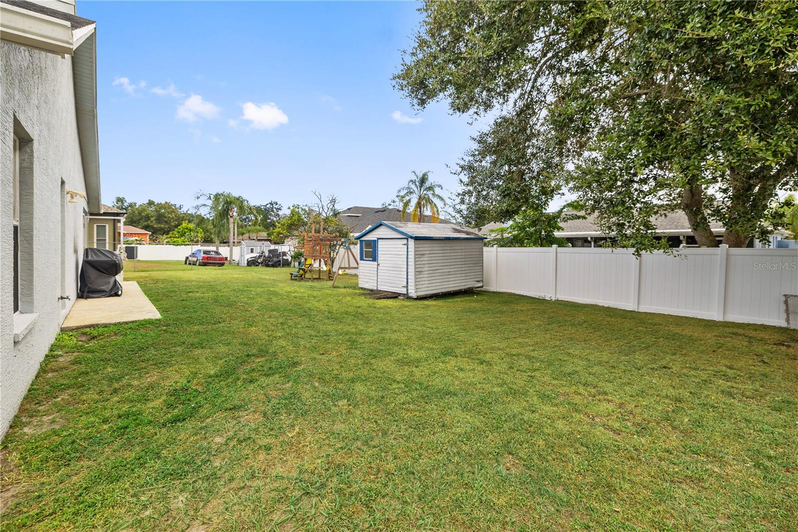 Image 33 of 36 For 4704 Canterbury Drive