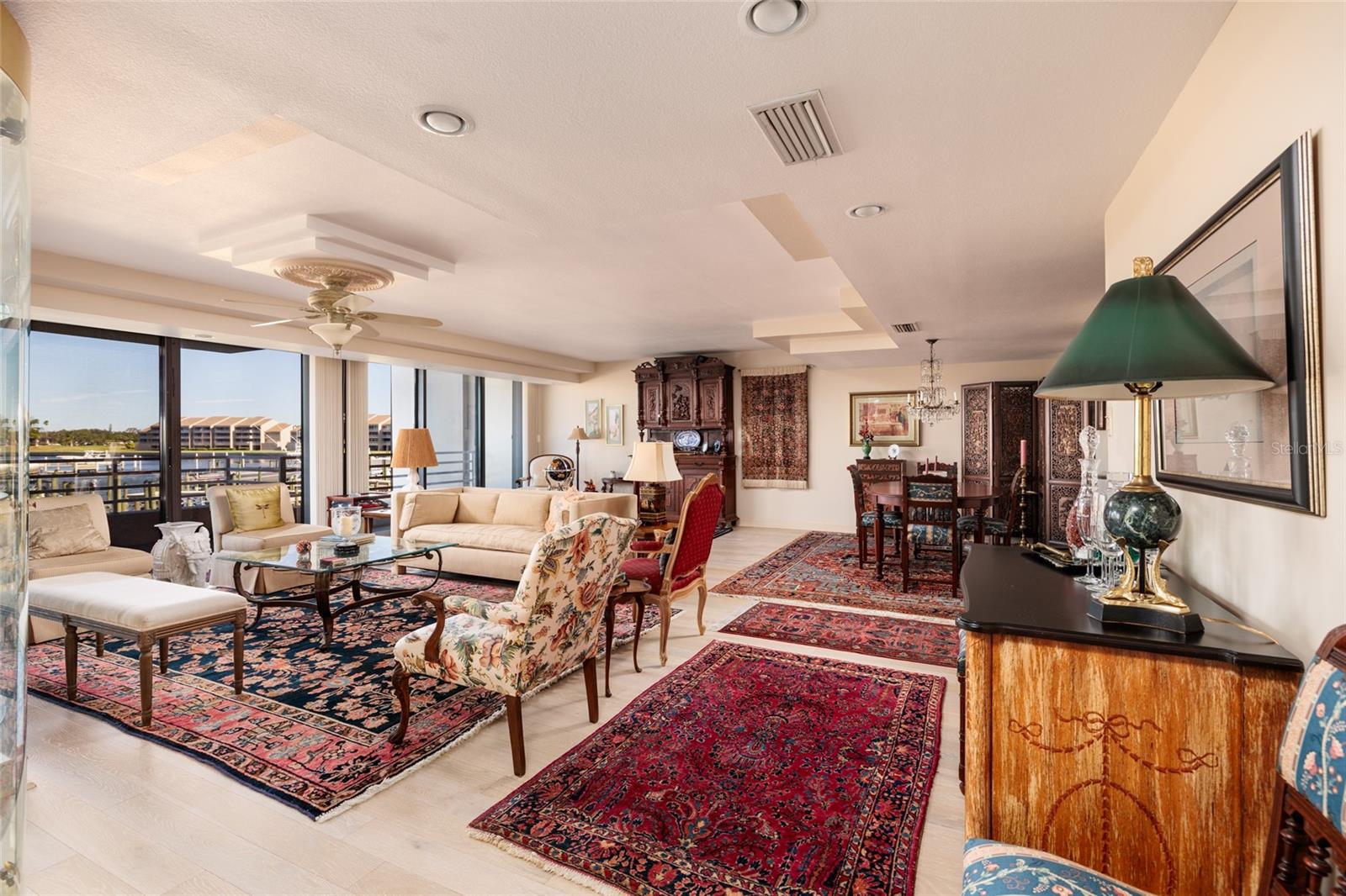 Image 10 of 100 For 2795 Kipps Colony Drive S 101-102